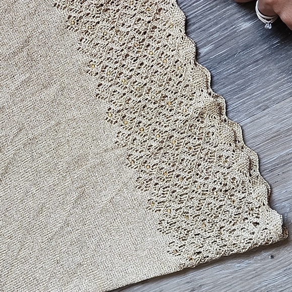 St. John Metallic Gold Sleeveless Blouse - Picture 12 of 16